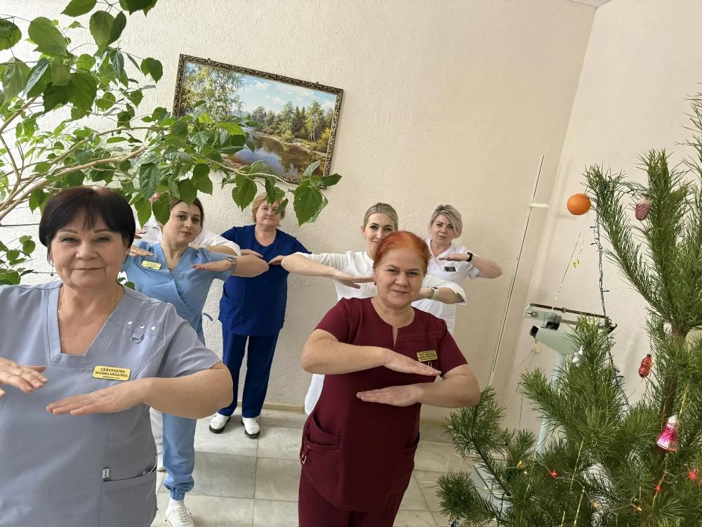 Здоровый образ жизни —это поведение человека, обеспечивающее ему физическое, душевное и социальное благополучие и активное долголетие.